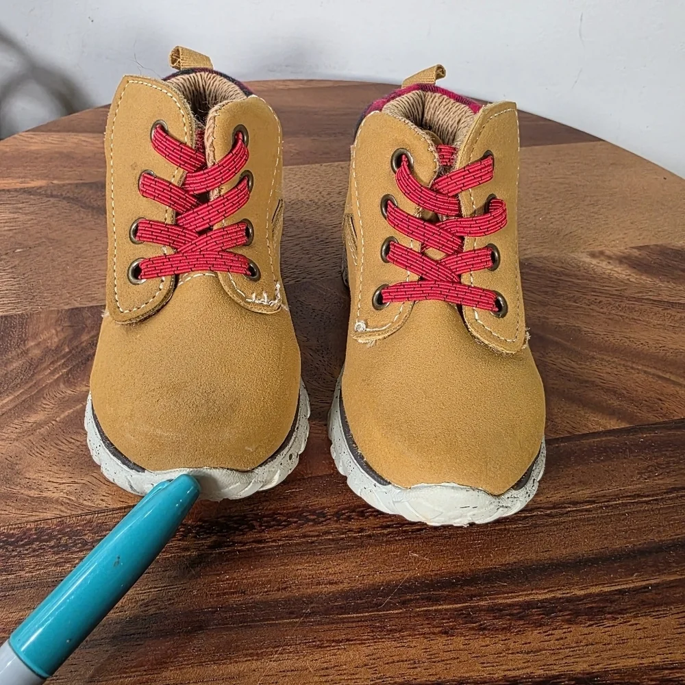 Wonder Nation Kids Boots Size 5 Hiking Style With Easy Hook And Loop Closure